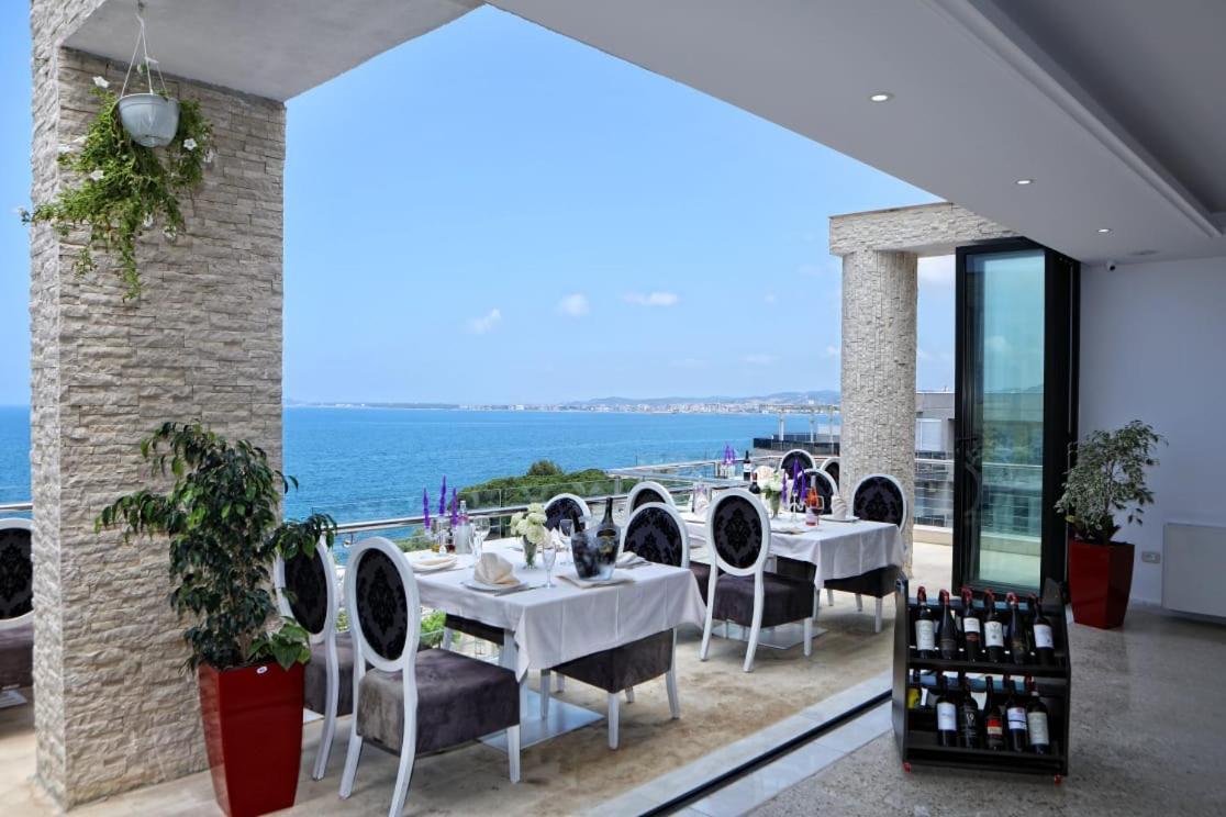 Aler Luxury Vlore Hotel Esterno foto